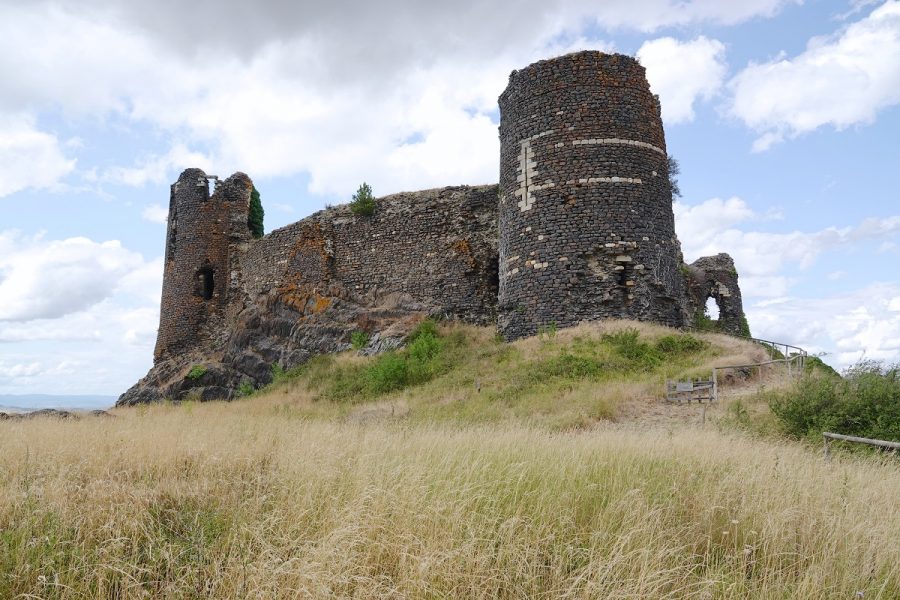 Donjon face sud Tours st Jean et du Portal (photo F. Burg)