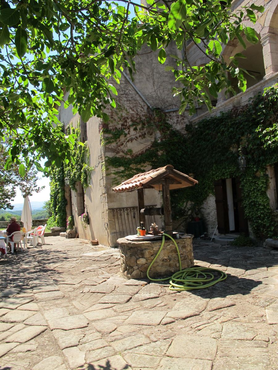 Auzon. Château (photo F. Chommy)