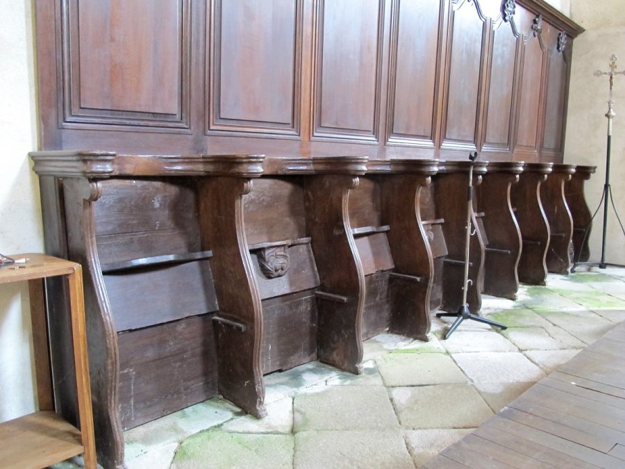 Manglieu Stalles du choeur (photo F. Chommy)