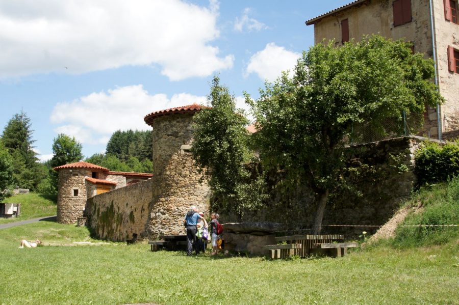 Saint Vert Remparts ( photo F.Chommy)