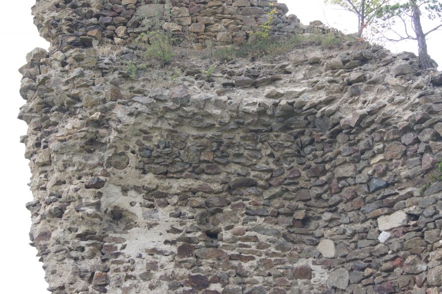 Tour du château de Clavelier (photo C. Chommy - Grahlf)