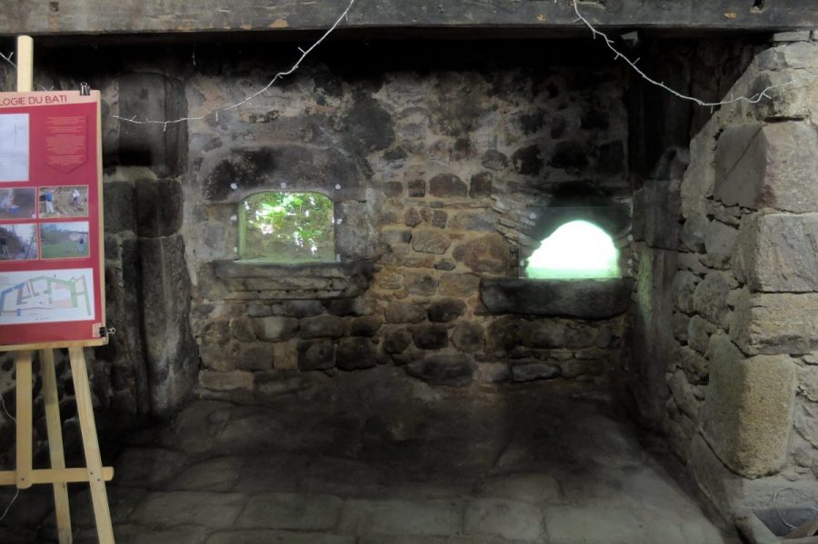 Château du Rousset - Margerie-Chantagret (photo F. Burg - Grahlf)