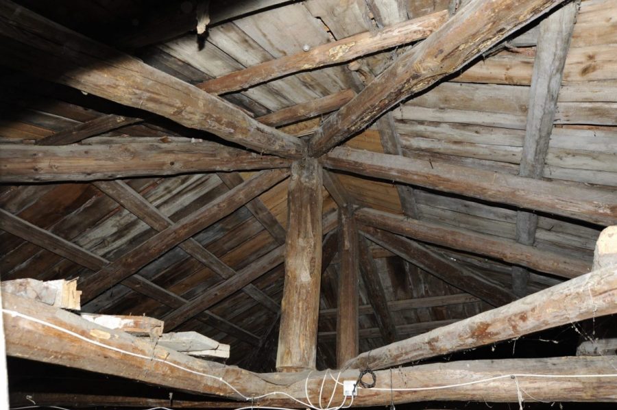 Chaumont le Bourg. Charpente maison à 4 pans (photo G. Berton-Grahlf)
