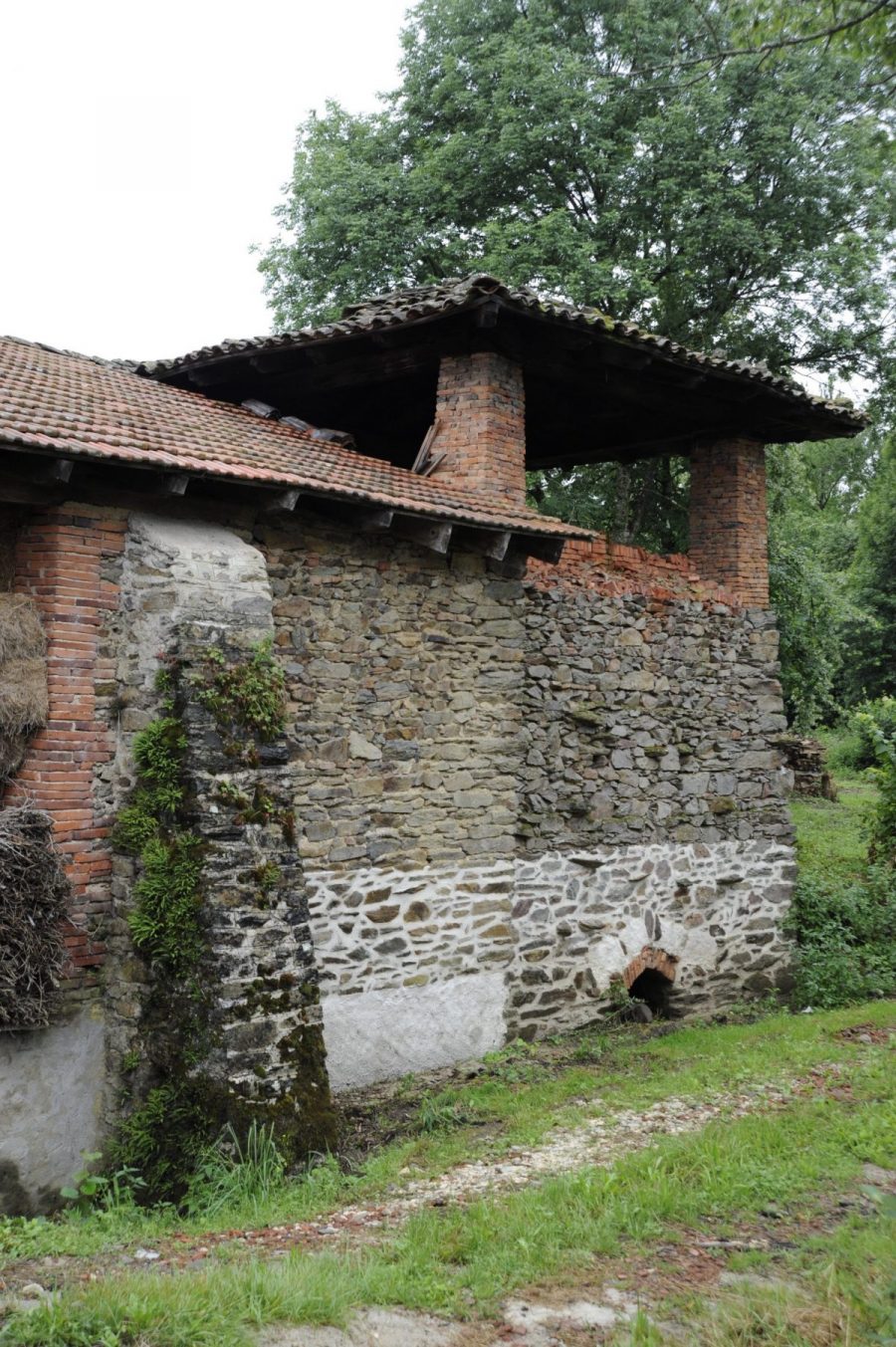 Arlanc. Ancienne tuilerie (photo G. Berton-Grahlf)