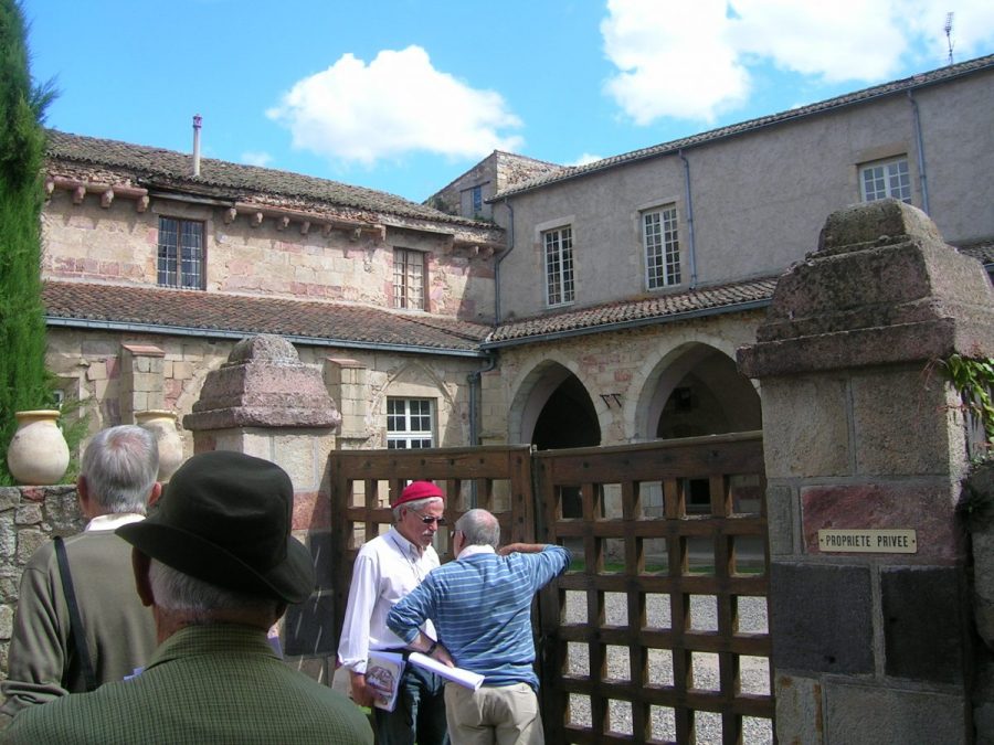 Sauxillanges. Cloître (photo J. Chantelauze-Grahlf)