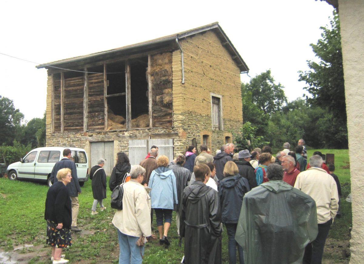 Pays d'Arlanc. Construction en pisé (photo Grahlf)