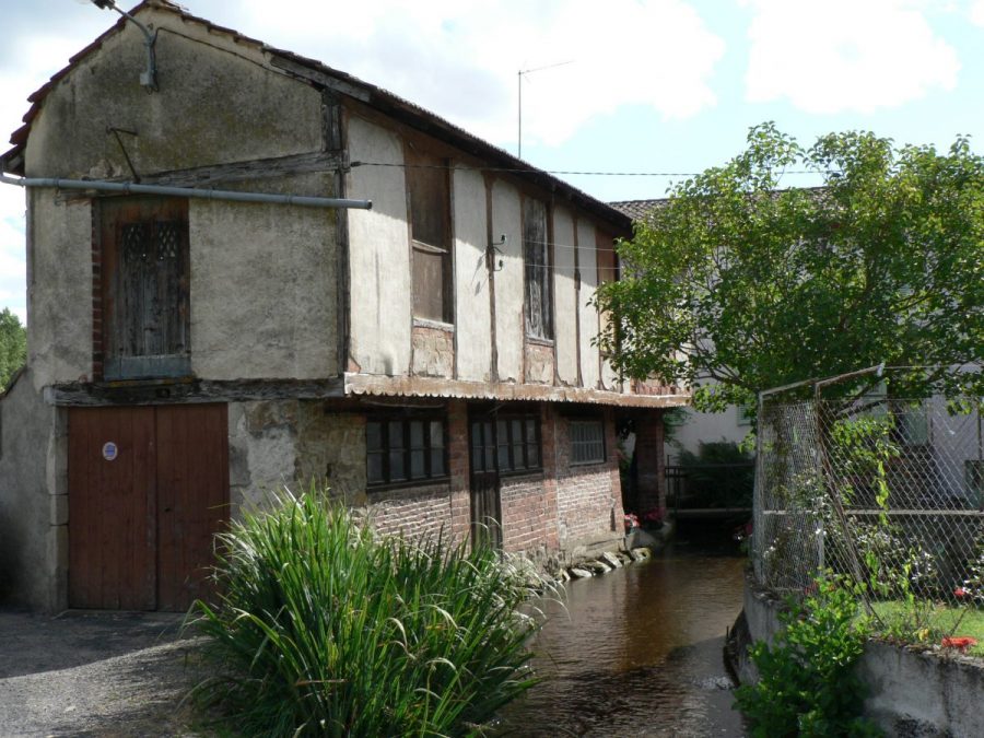 Sauxillanges. Le bief (photo F. Burg-Grahlf)