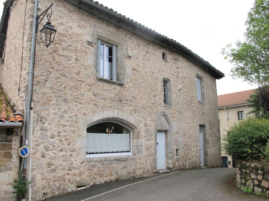 Cervières : maison du vieux bourg (photo Grahlf/Fr. Chommy)